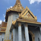 Bangkok: templos, budas e o Songkran