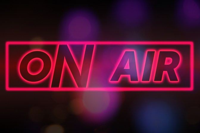 on-air-4901461_1920