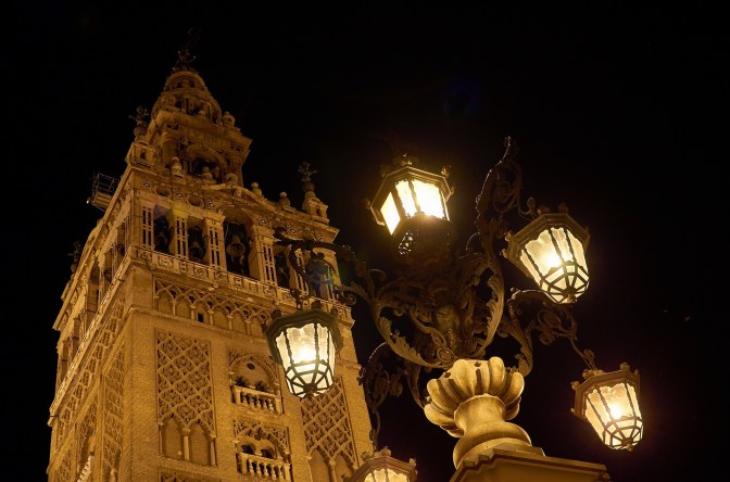 night-photograph-654919_1920